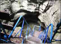 Вертикальна обладнана печера Трьохглазка, Крим